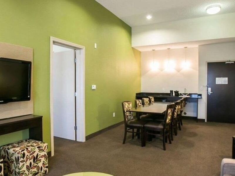 sleep inn and suites