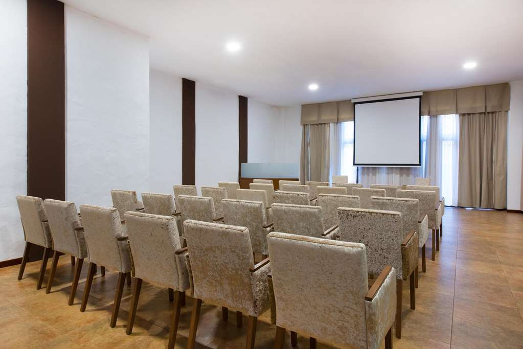 vila gale isla canela