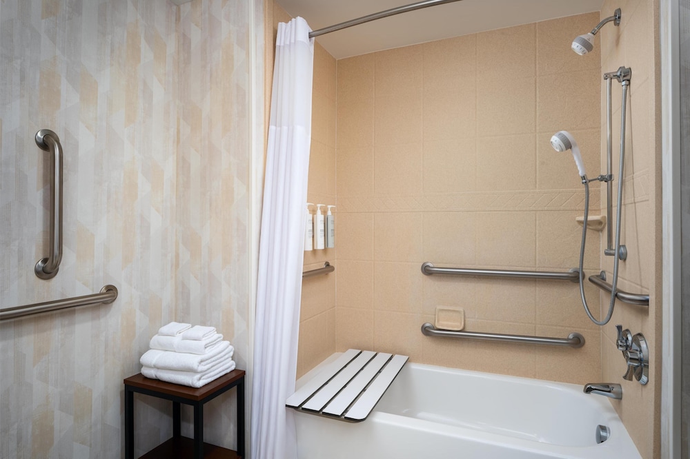 hampton inn and suites knoxville turkey creek farragut