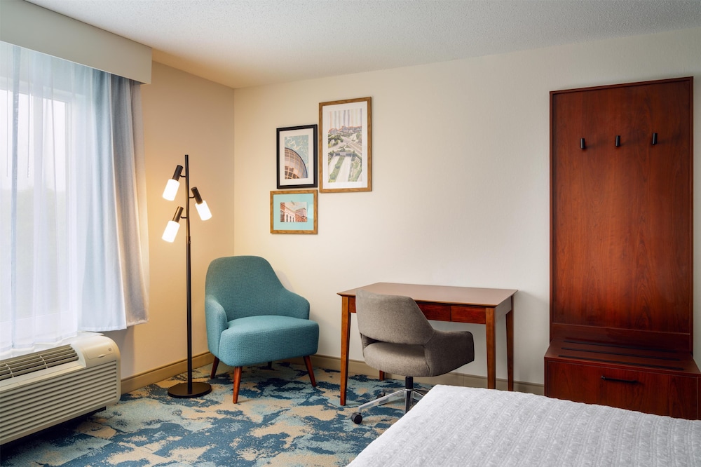 hampton inn and suites knoxville turkey creek farragut