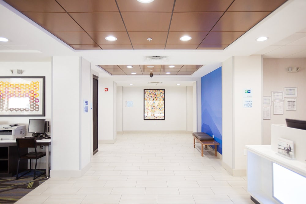 holiday inn express and suites knoxville farragut by ihg