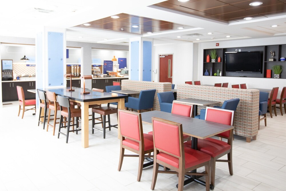 holiday inn express and suites knoxville farragut by ihg