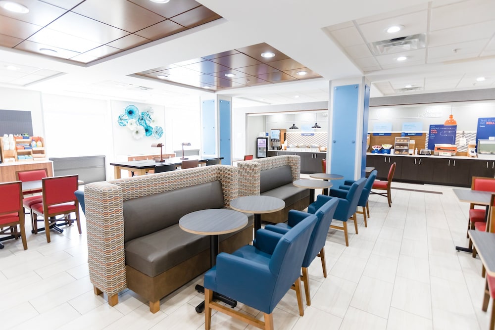 holiday inn express and suites knoxville farragut by ihg