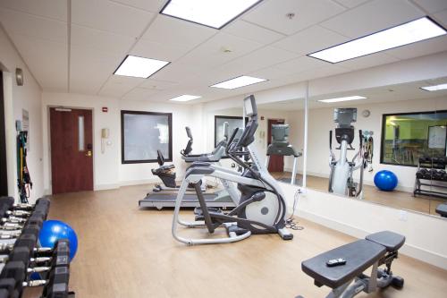 holiday inn express and suites knoxville farragut by ihg