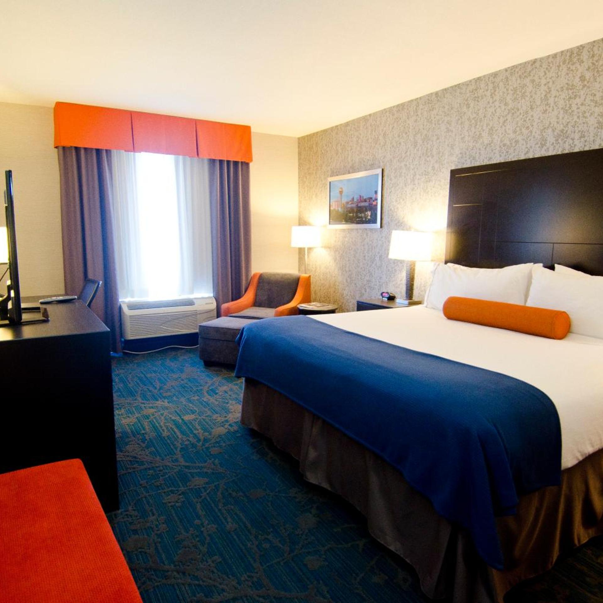 holiday inn express hotel and suites knoxville by ihg