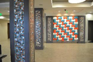 holiday inn express hotel and suites knoxville by ihg