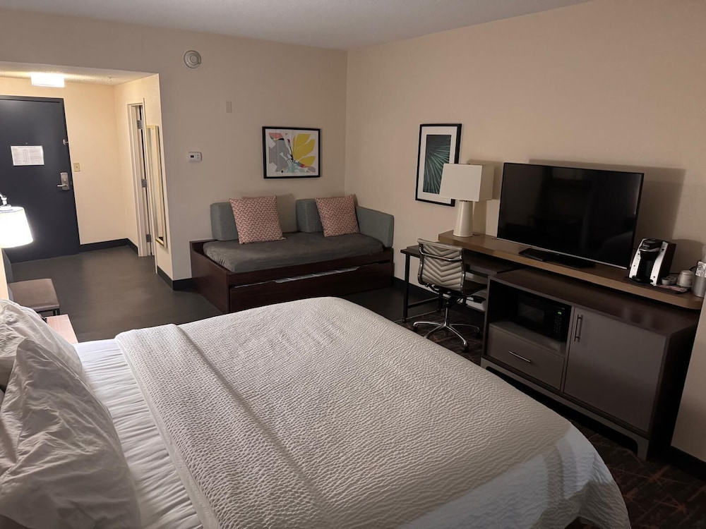 holiday inn cheshire southington by ihg