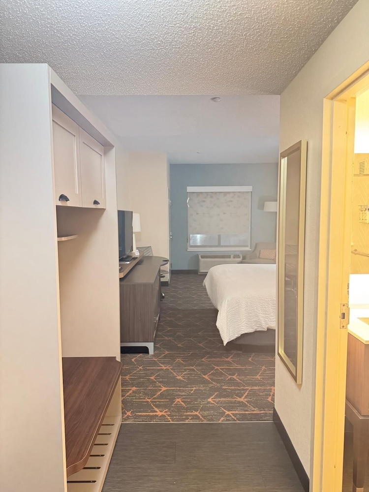 holiday inn cheshire southington by ihg