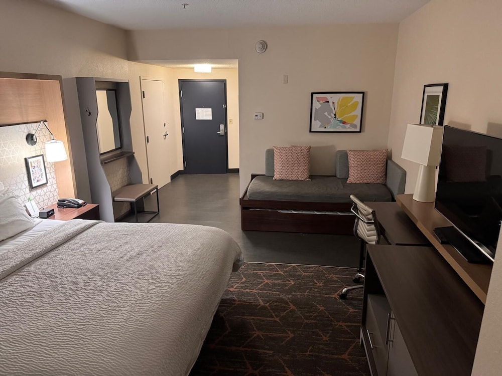 holiday inn cheshire southington by ihg