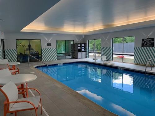 holiday inn cheshire southington by ihg