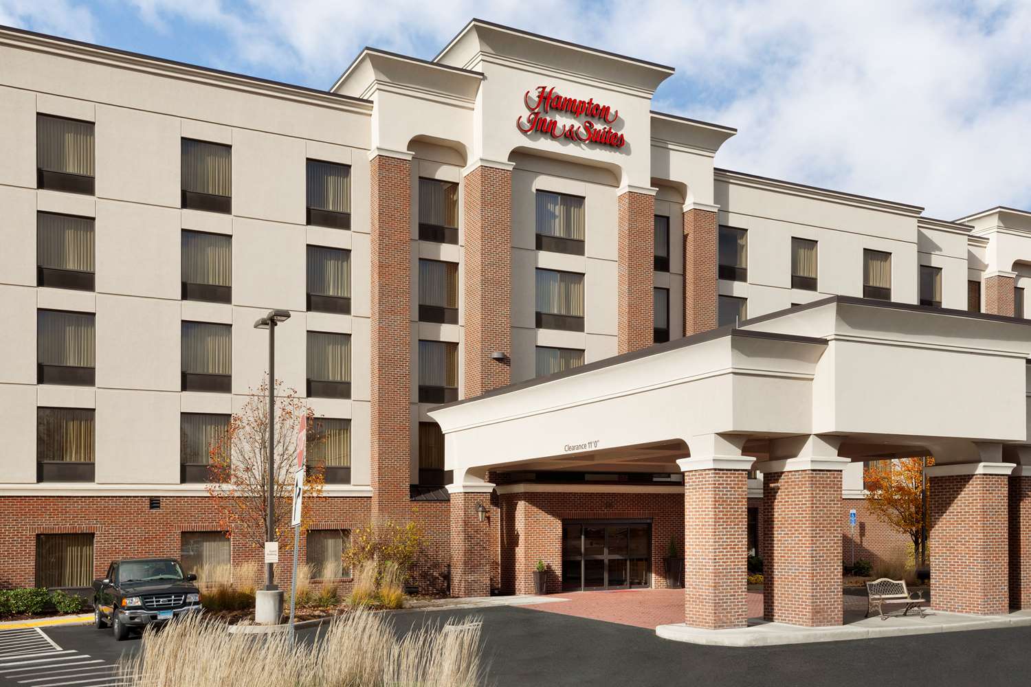 hampton inn and suites hartford east hartford
