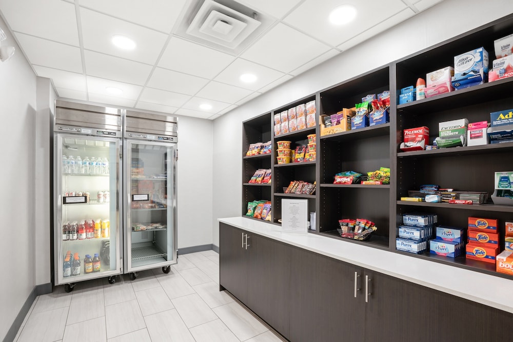 holiday inn express and suites marysville by ihg