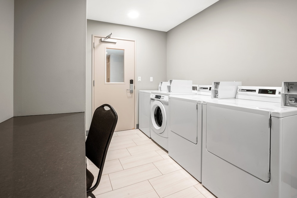 holiday inn express and suites marysville by ihg
