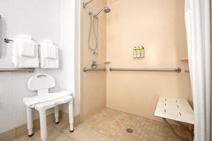 holiday inn express and suites marysville by ihg