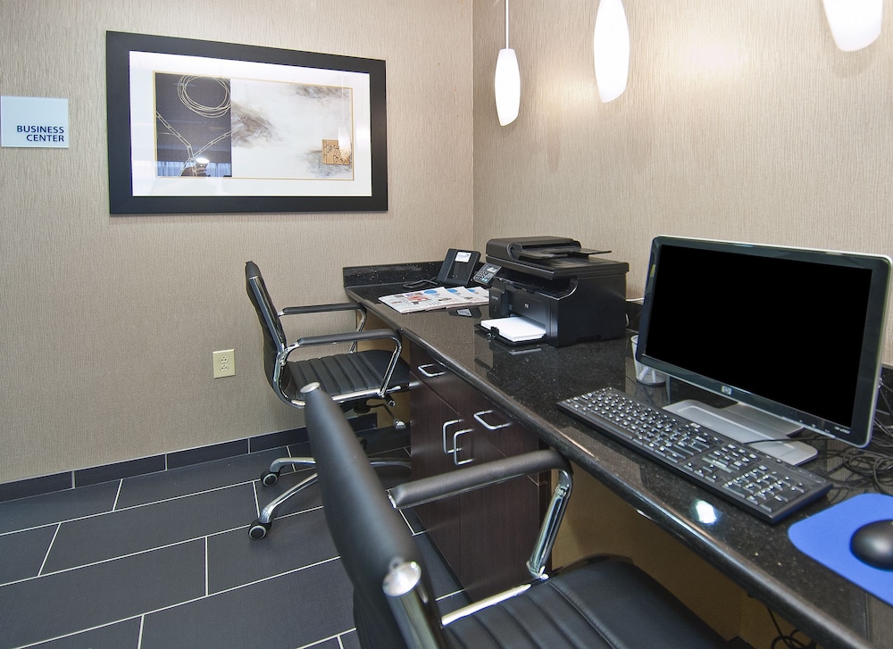 holiday inn express hotel and suites jackson pearl