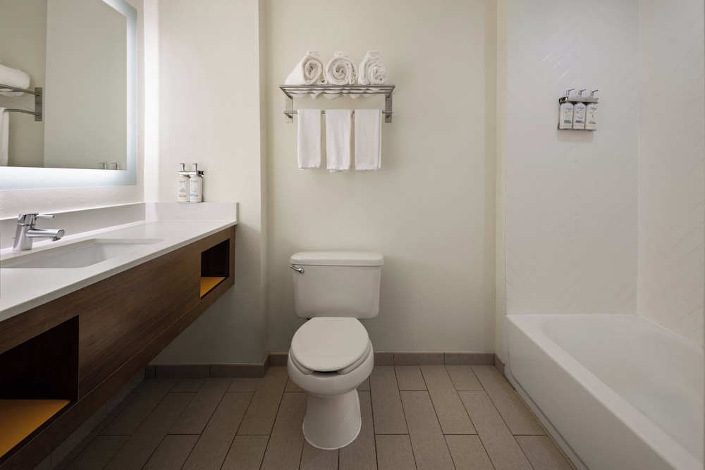 holiday inn jackson southeast pearl by ihg
