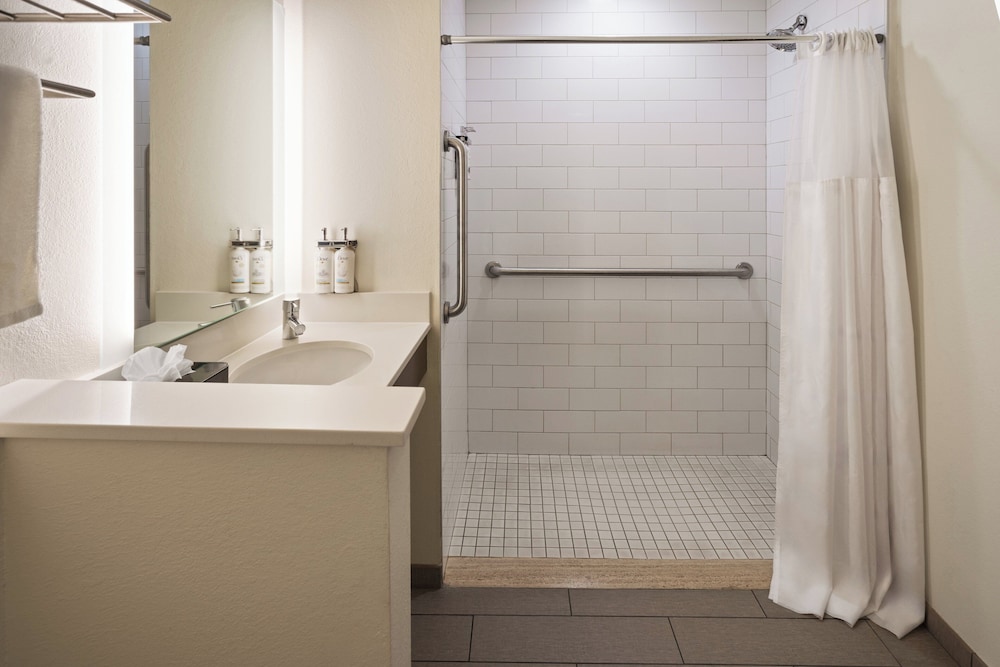 holiday inn jackson southeast pearl by ihg