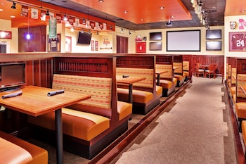 Holiday Inn Jackson Southeast - Pearl By Ihg,Pearl>>Jackson,3 star