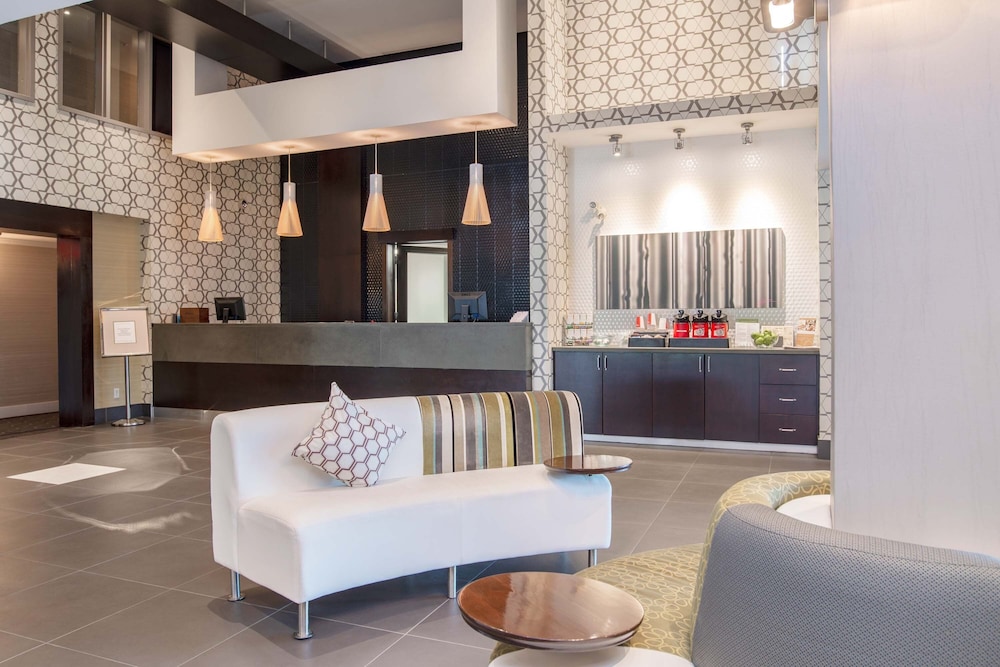 sandman hotel and suites abbotsford