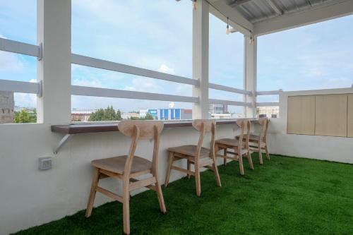 koolkost syariah at ir soekarno solo baru