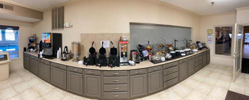 northfield inn suites and conference center