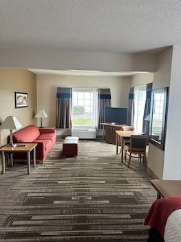 northfield inn suites and conference center