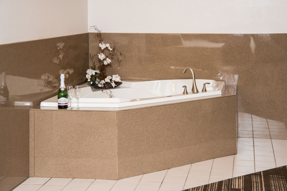 northfield inn suites and conference center