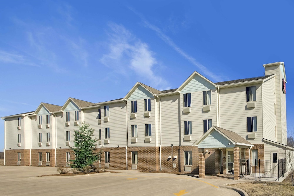 Baymont By Wyndham Jacksonville,South Jacksonville>>Jacksonville,3 star