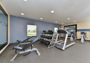 hampton inn iowa city university area