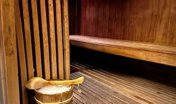 byblos art hotel villa amista