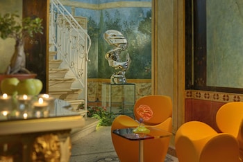 byblos art hotel villa amista