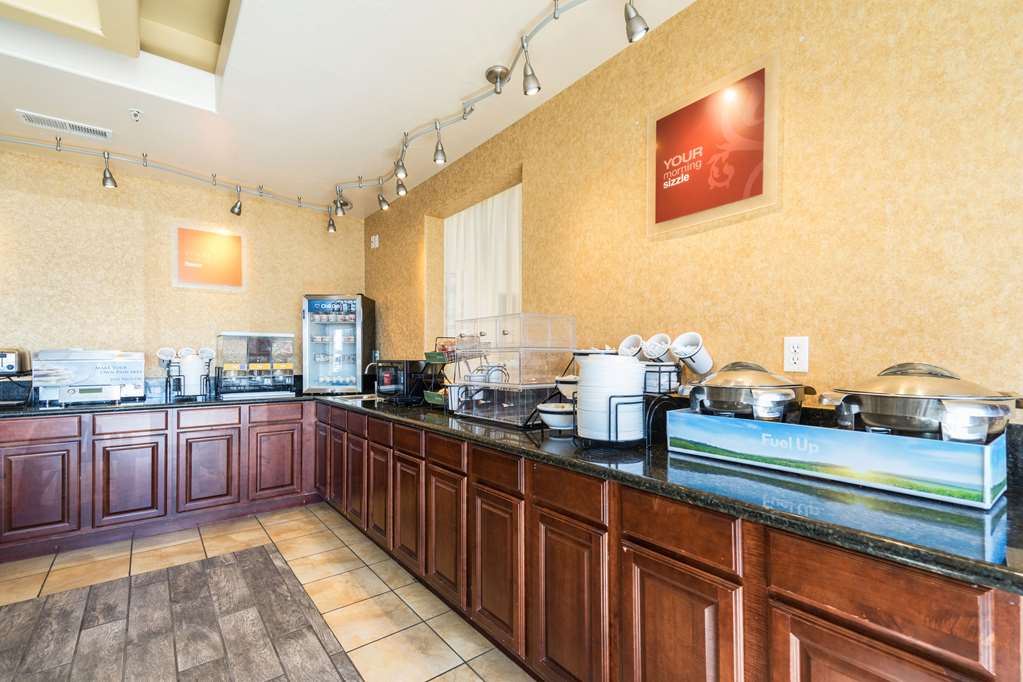 comfort inn and suites