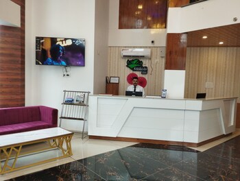 Abhilashi Inn,Abhilashi Inn, Vpo. Nagchala, Tehsil, Balh, Himachal Pradesh 175021,3 star