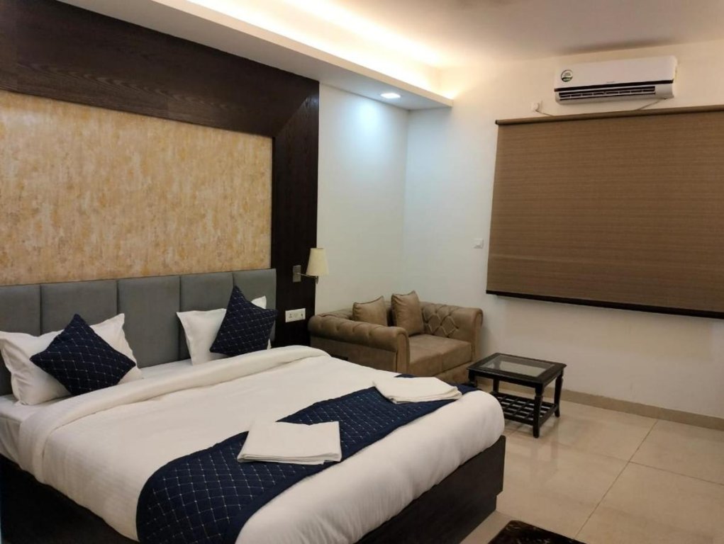 hotel prithvi palace