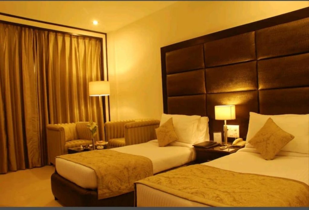 hotel prithvi palace