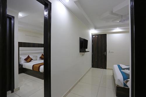 hotel prithvi palace