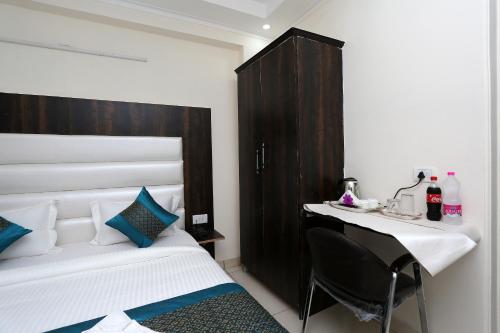 hotel prithvi palace