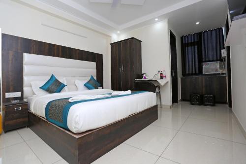 hotel prithvi palace