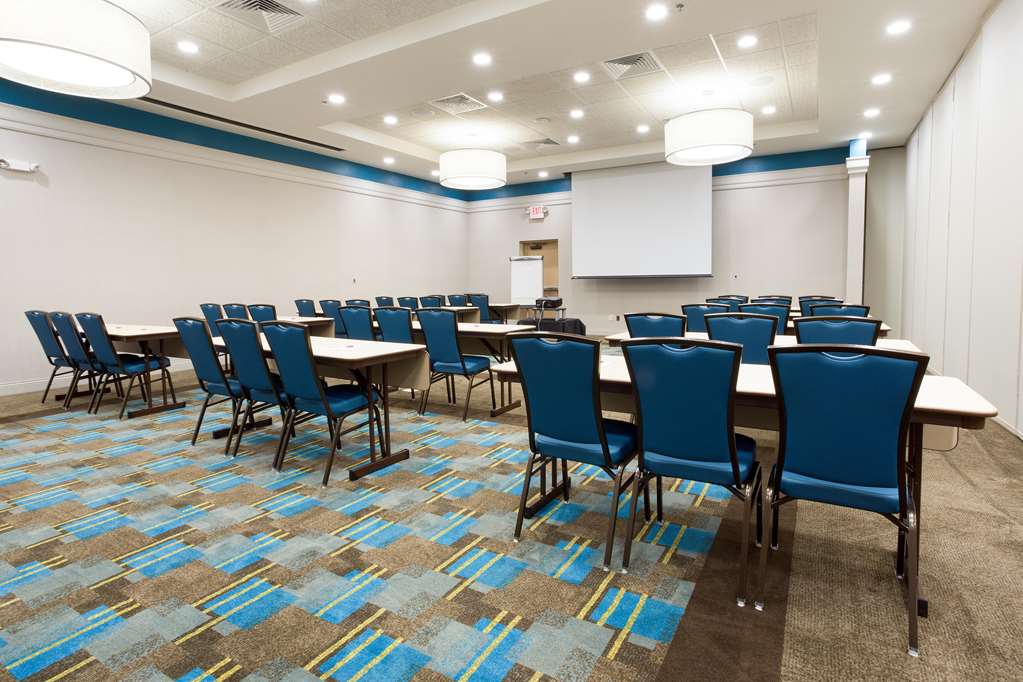 drury inn and suites grand rapids