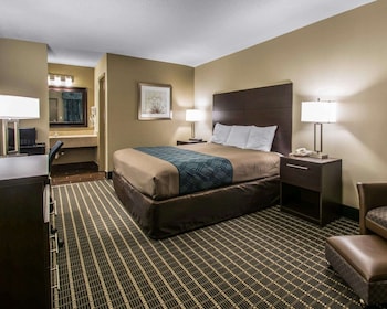 econo lodge defuniak springs i 10