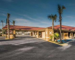 econo lodge defuniak springs i 10