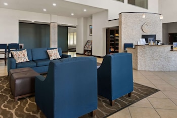 comfort suites granbury