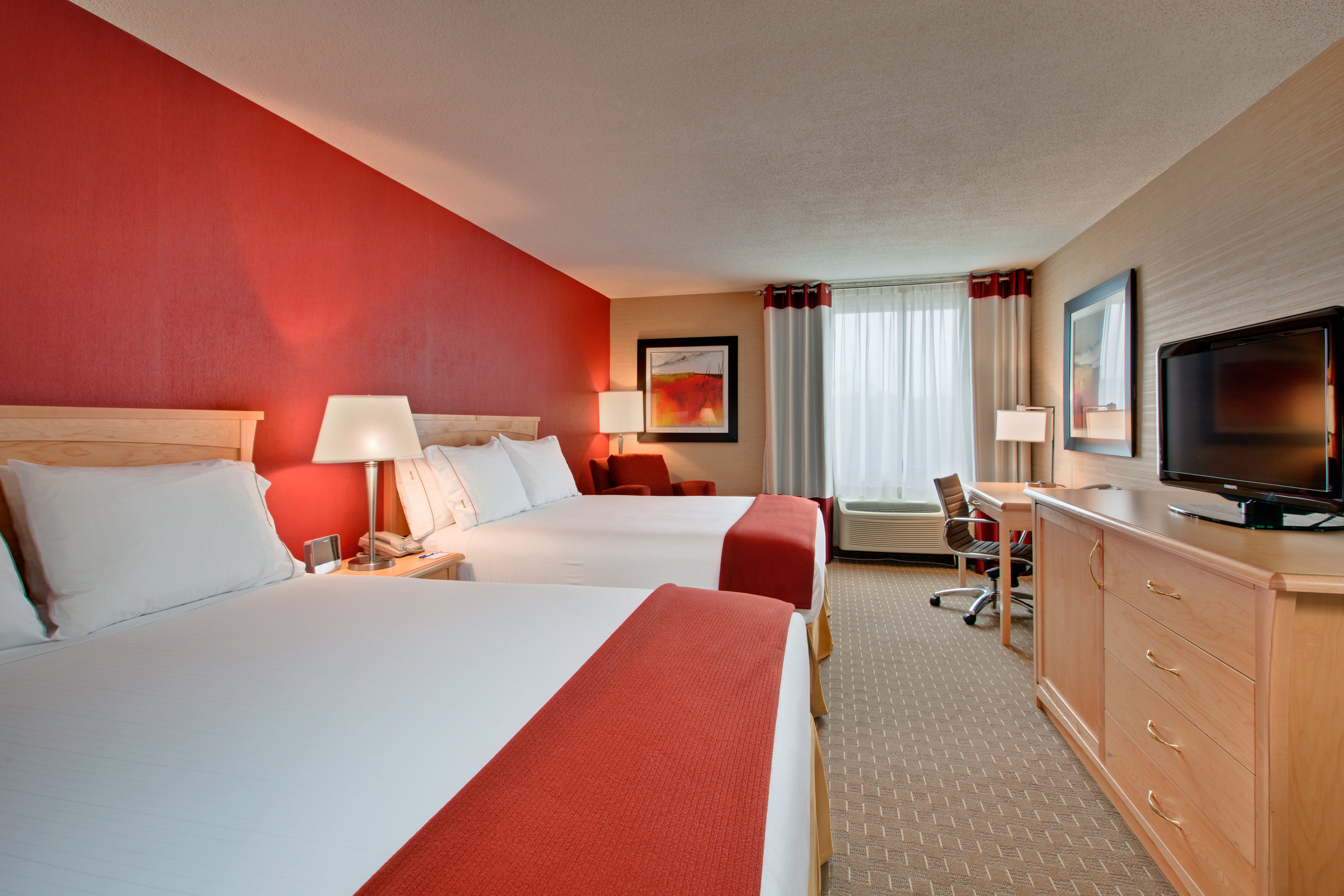 holiday inn express and suites chatham south by ihg