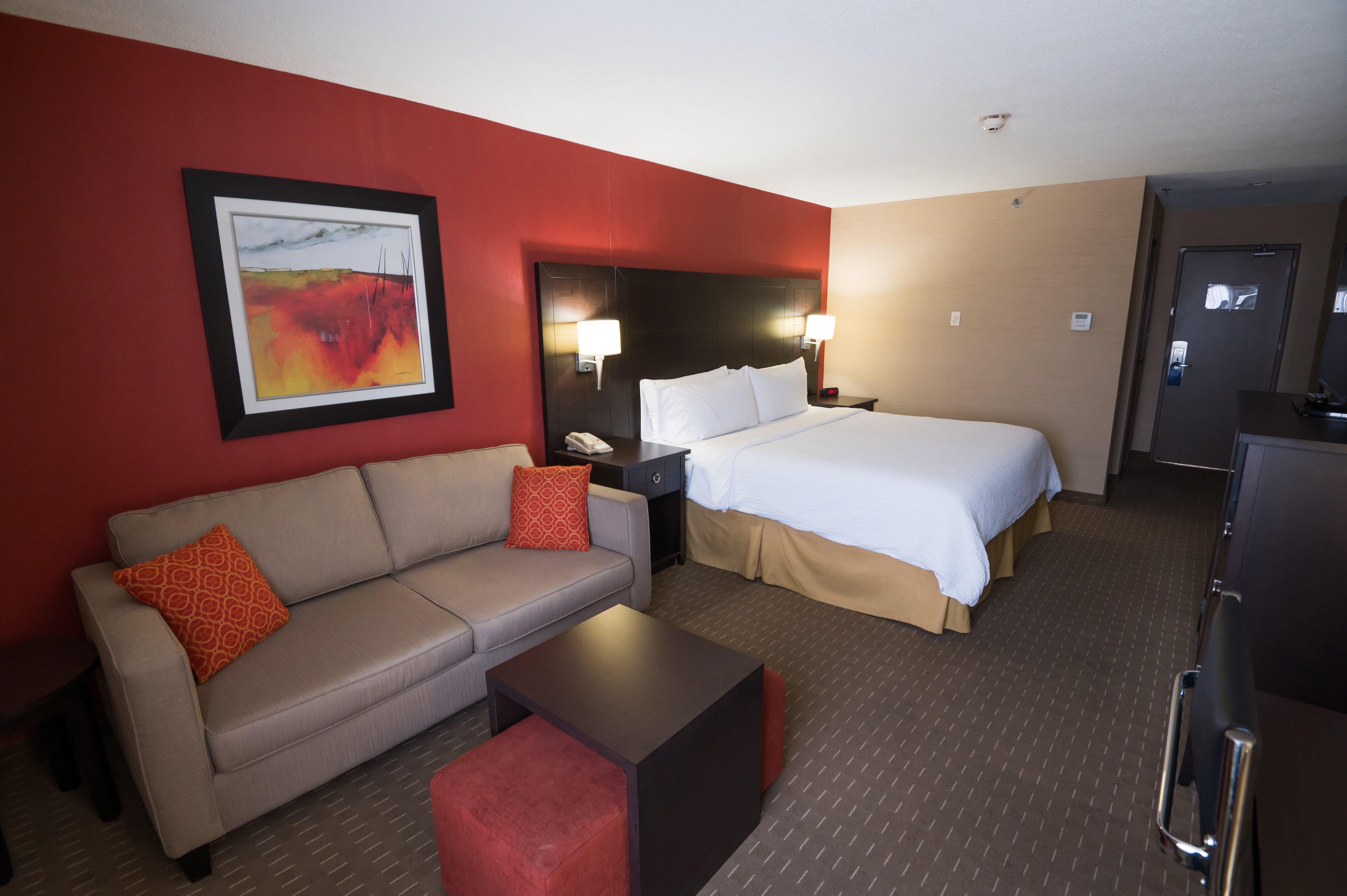 holiday inn express and suites chatham south by ihg