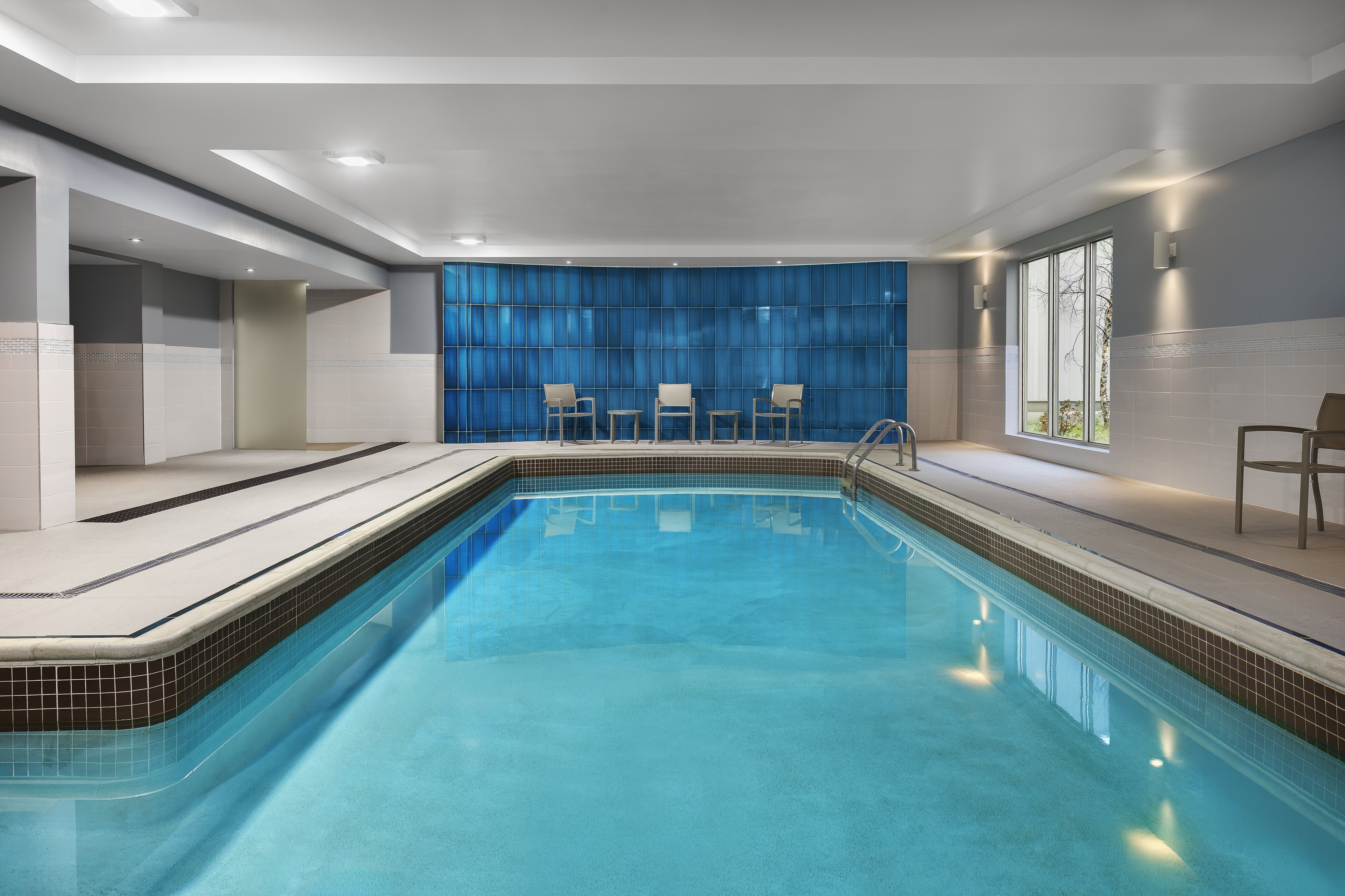 holiday inn express and suites chatham south by ihg