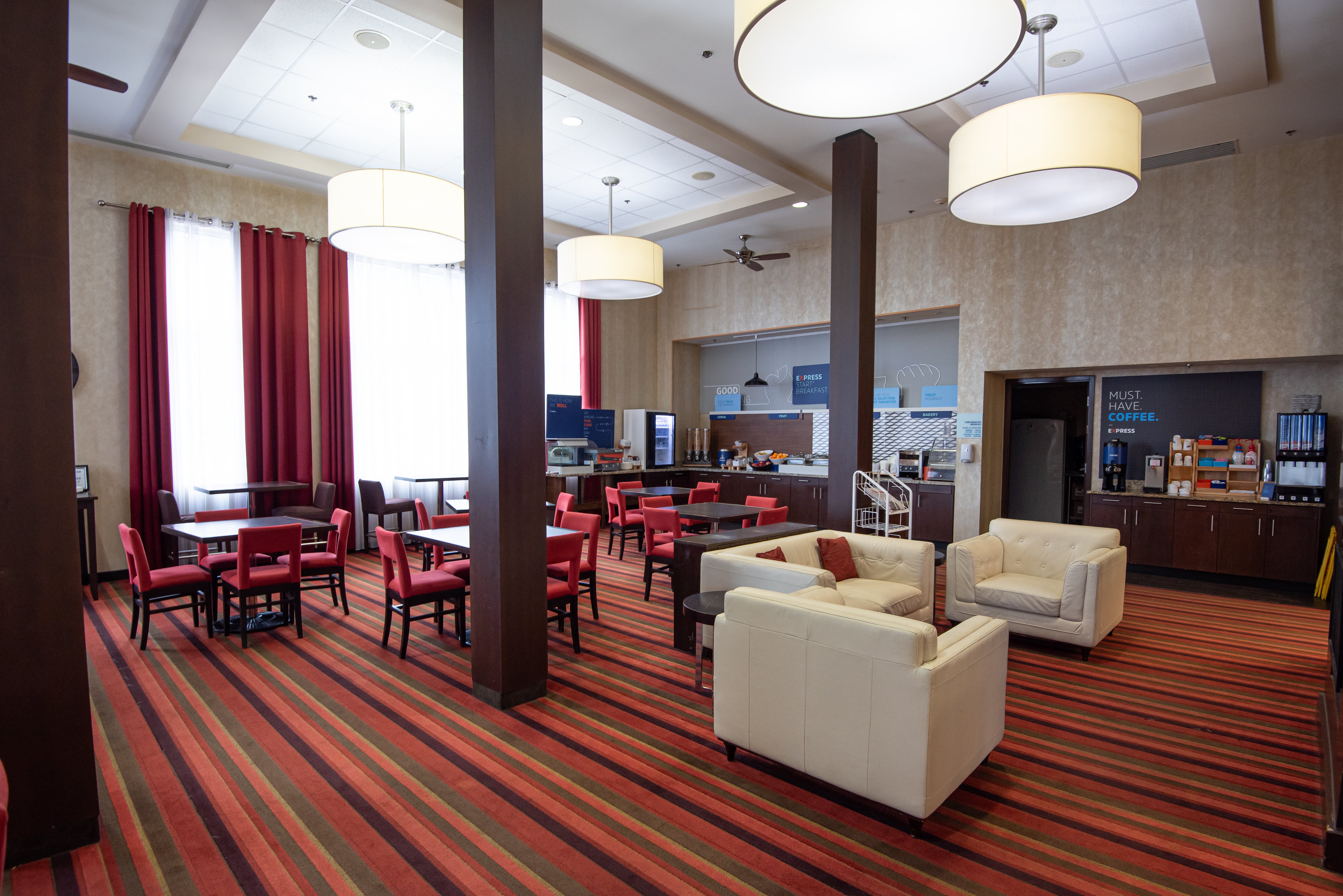holiday inn express and suites chatham south by ihg