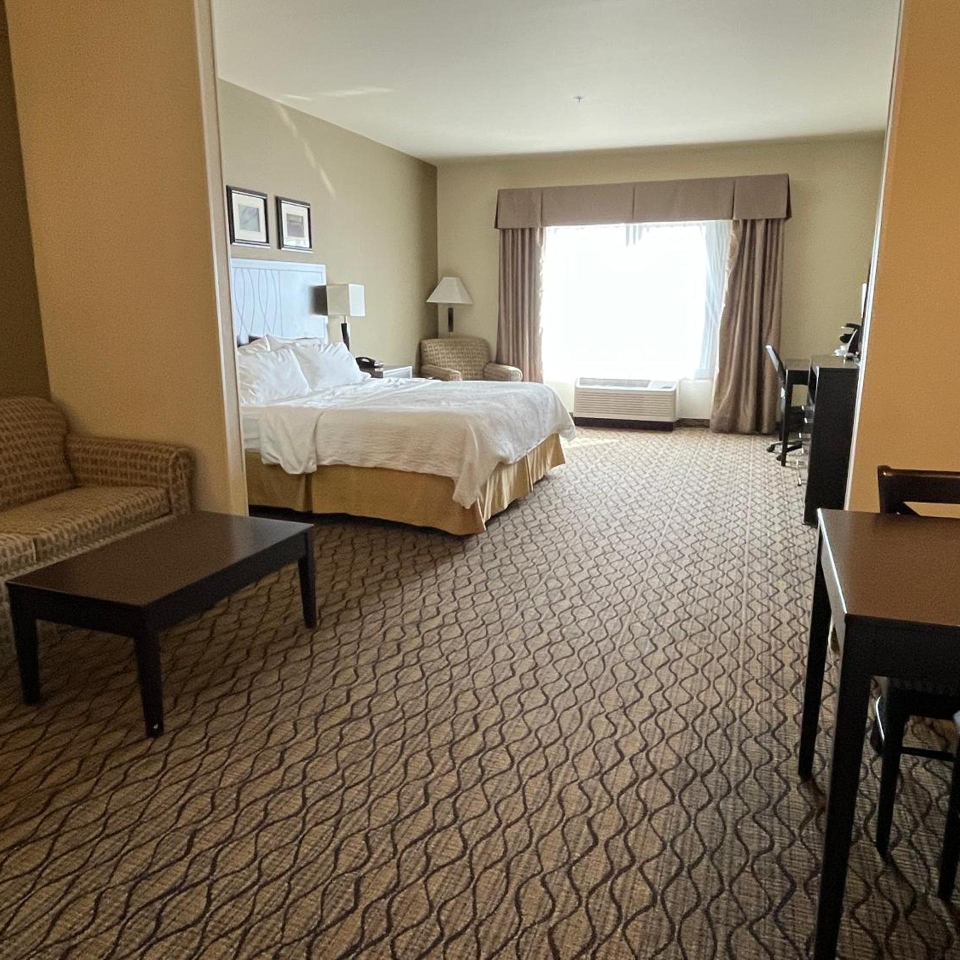 holiday inn express and suites deming mimbres vall