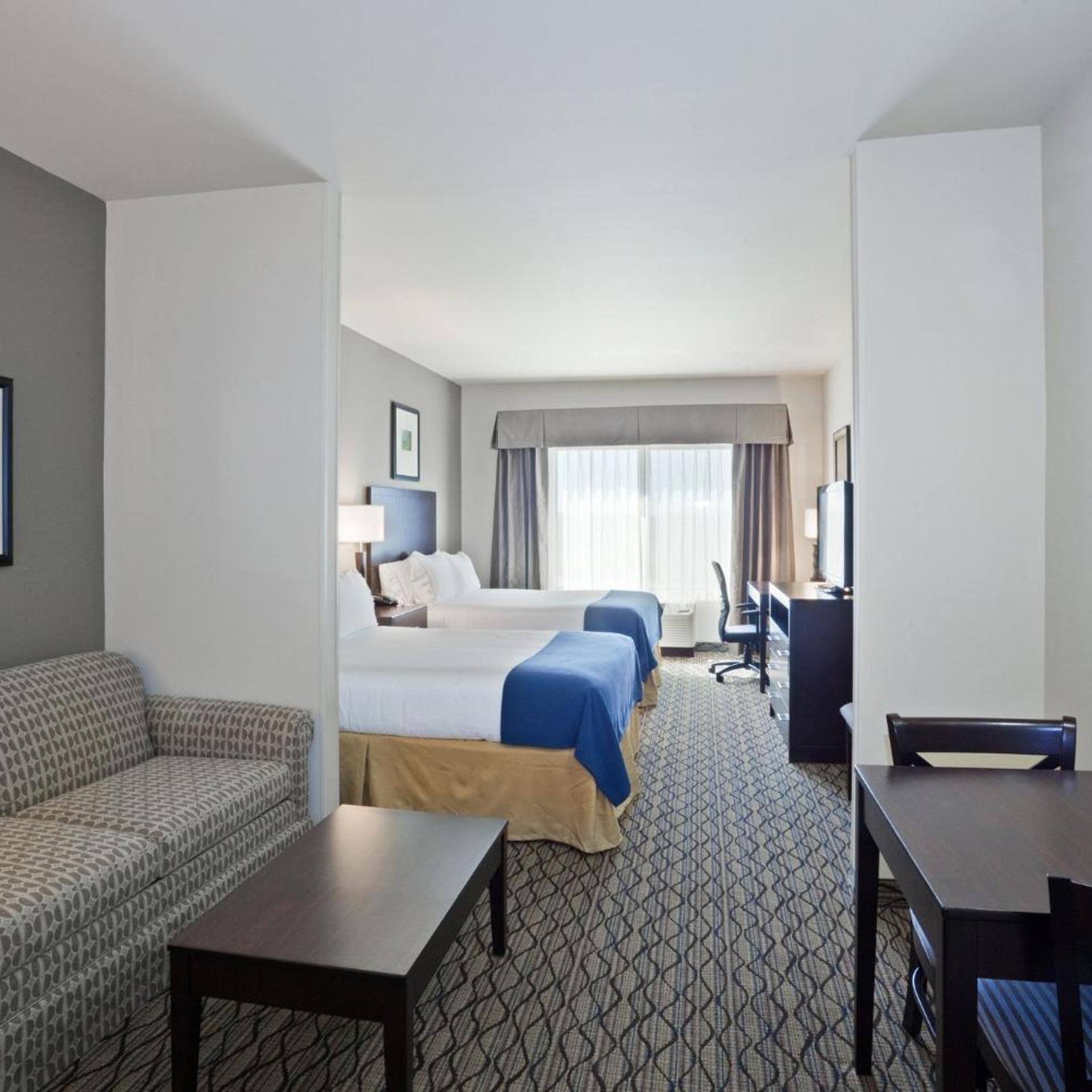 holiday inn express and suites deming mimbres vall