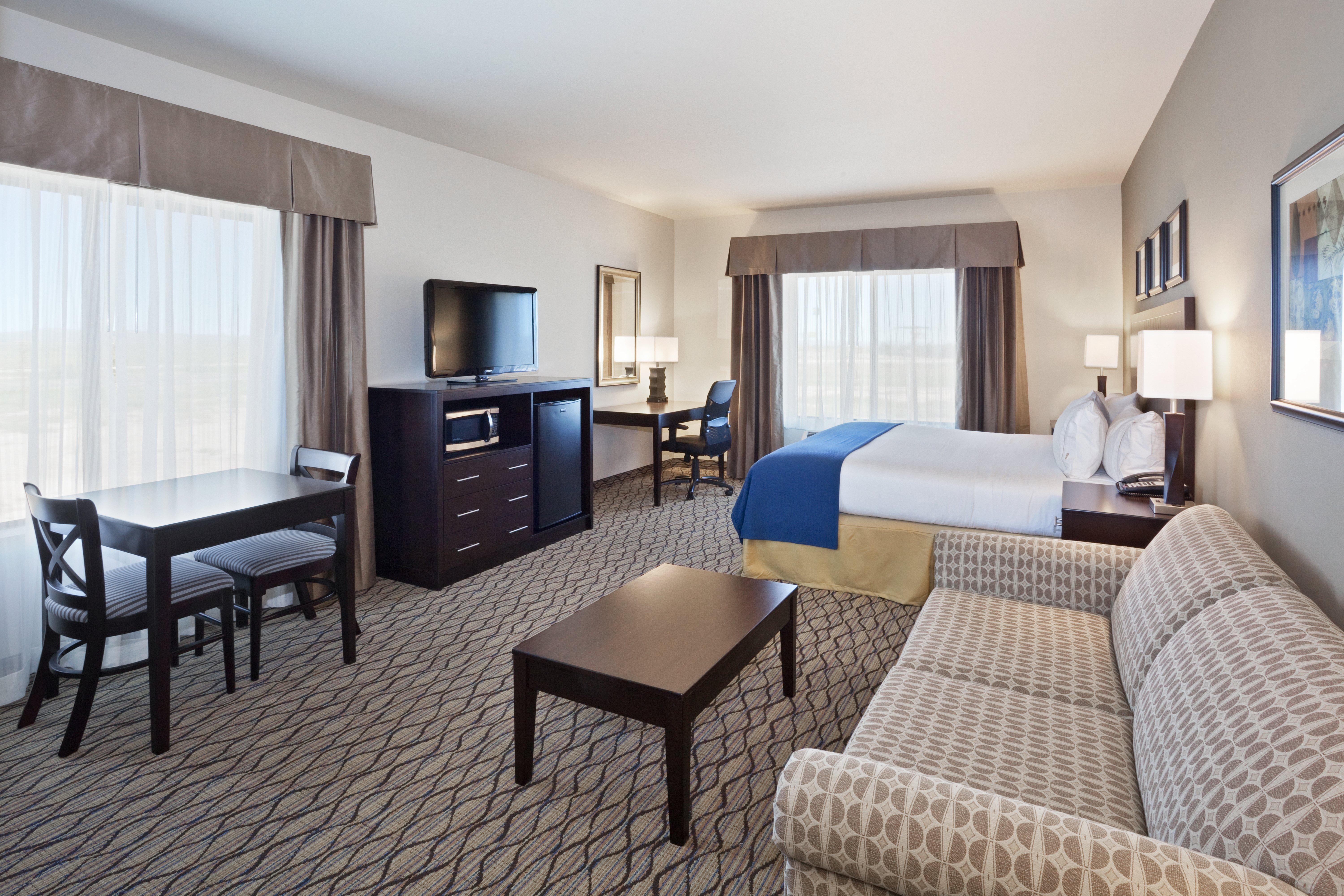 holiday inn express and suites deming mimbres vall