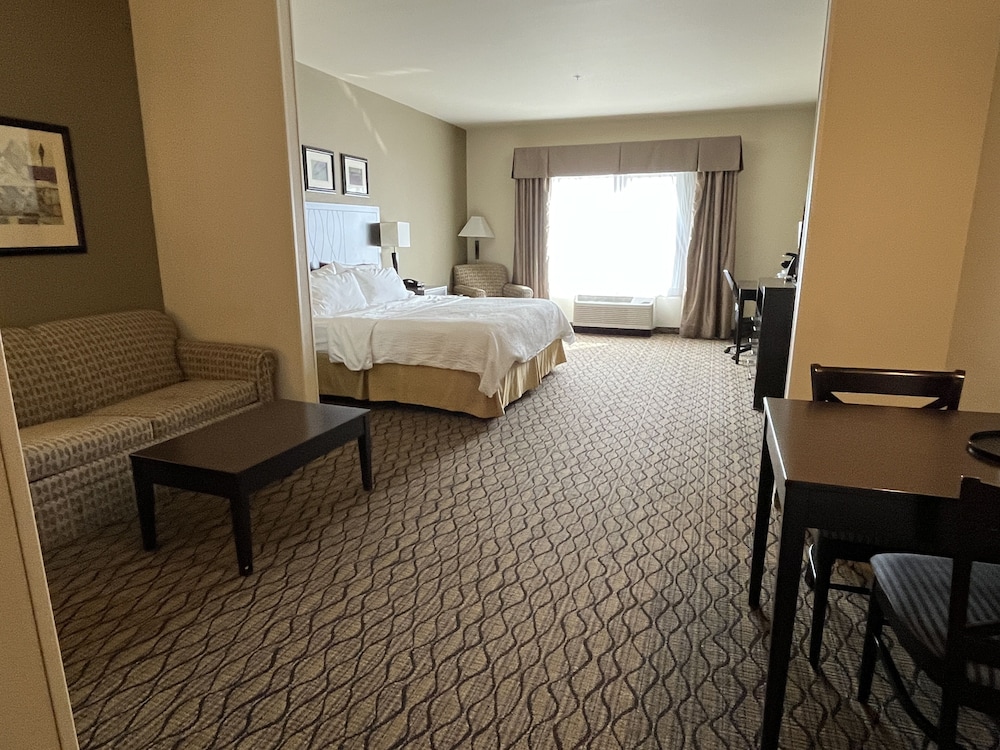 holiday inn express and suites deming mimbres vall